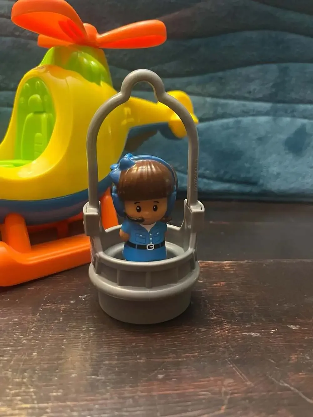 Fisher-Price Little People Spin 'n Fly Helicopter Toy with Pilot Figure and Resc